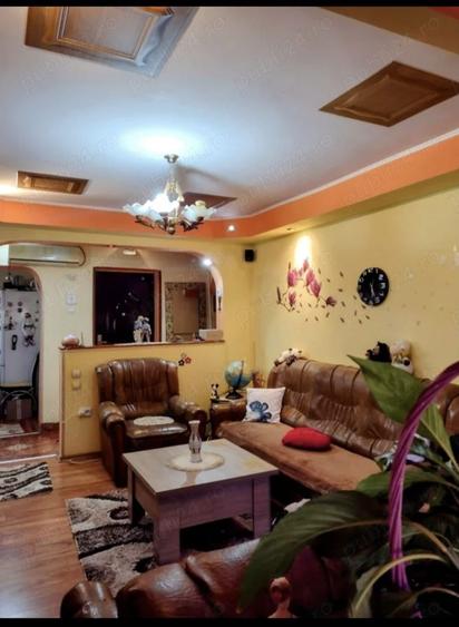 Apartament 4 camere etaj 4 PRET FIX!!! - 6