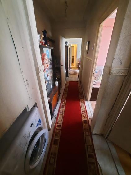 Apartament cu 3 camere, etajul 3/4, zona Dacia - 6