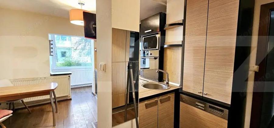 Apartament cu 3 camere, parter -Sf.Gheorghe - 8