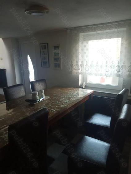 Casa renovata cu piscina ?i vedere superba spre Straja - 3