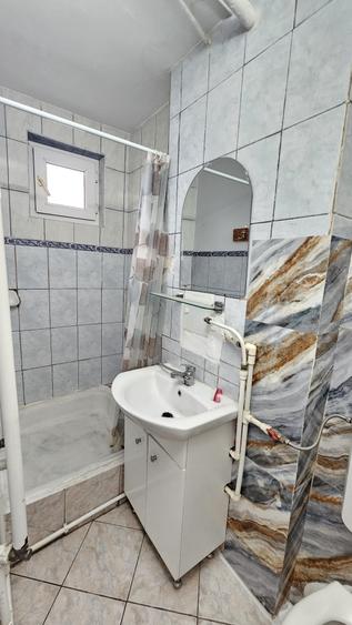 Apartament 2 camere,  zonă Spitalul Județean Galați, Etaj 2, Mobilat complet. - 12