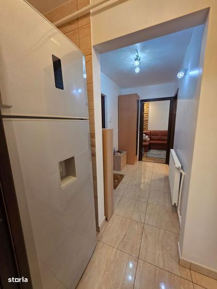 2 camere, decomandat, str. Cuza Voda, etaj 2, mobilat, utilat - 1