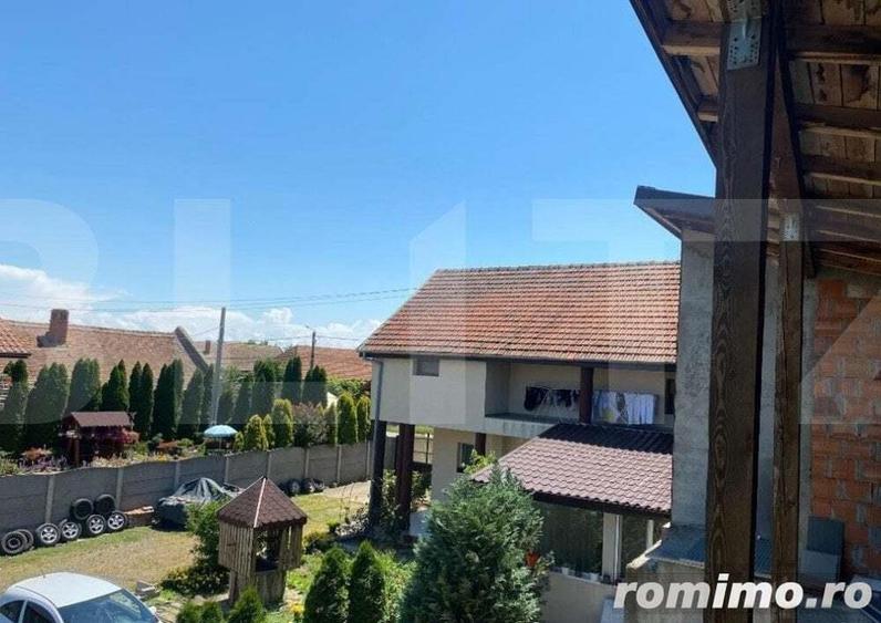 Casa 8 camere 350 mp Utvin aproape de centrul comunei 1760mp teren 23ml front - 1