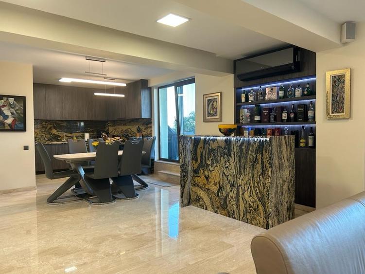 Vand Penthouse de lux cu garaj - 2