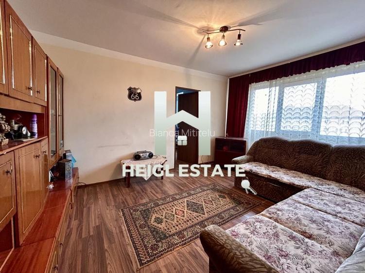 Apartament cu 2 camere in zona Complexul Studentesc