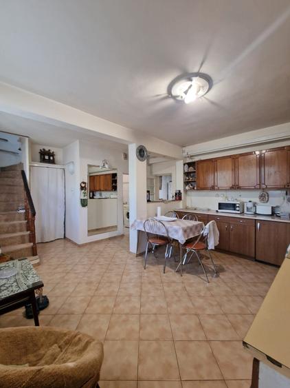 Eroii Revolutiei -  Casa  locuibila - teren 363 mp - deschidere 20.71 mp - P+1E - 18