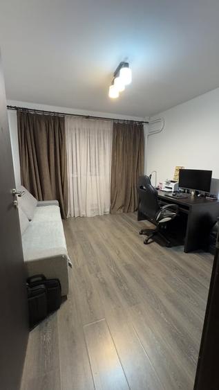 Apartament 4 camere - Metrou  Costin Georgian - Centrala Propie - 9