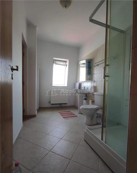 Vila 7 camere 234 mp - Clinceni / Str. Monumentul Eroilor - 12