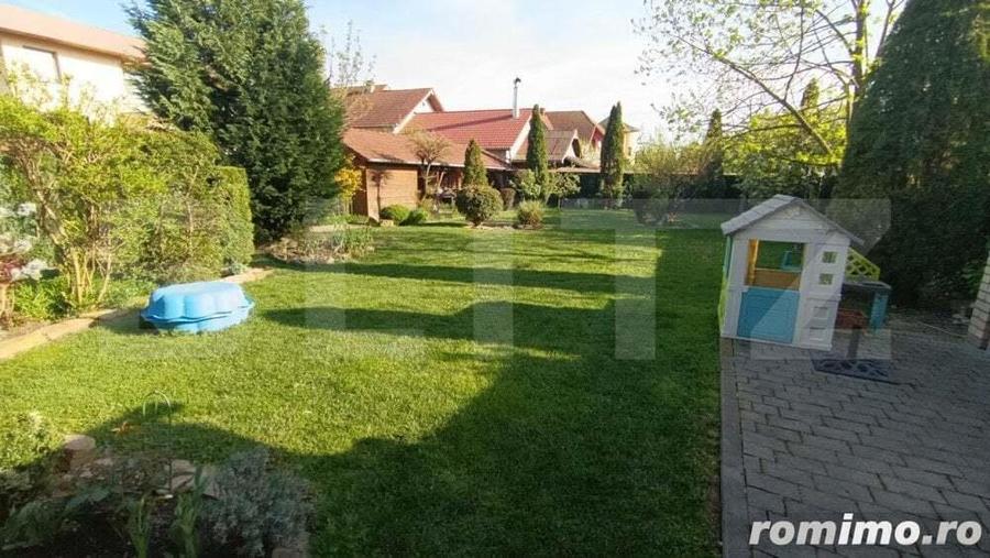 Casa de vanzare, pretabila pentru Pensiune sau regim hotelier - 19