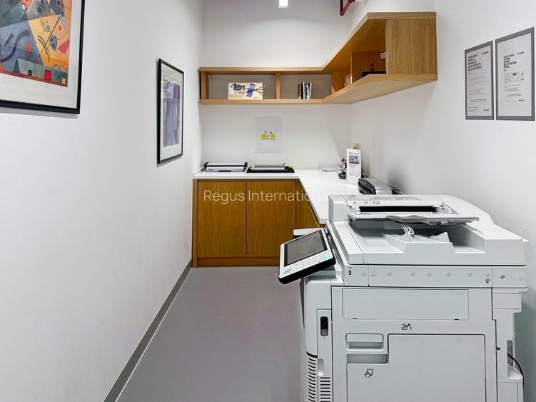 Acces nelimitat 24/7 la spațiu de birou pentru 2 persoane în Spaces Campus 6