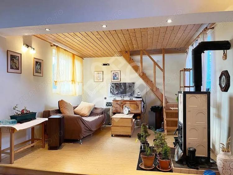 Casa cu teren 2052 mp in Saldabagiu de Munte - 2