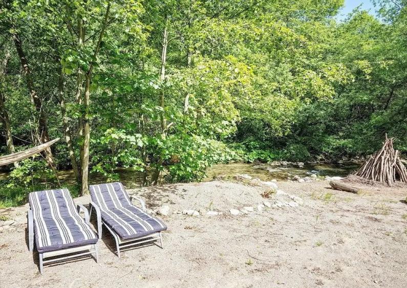 Suprafata generoasa teren - 18