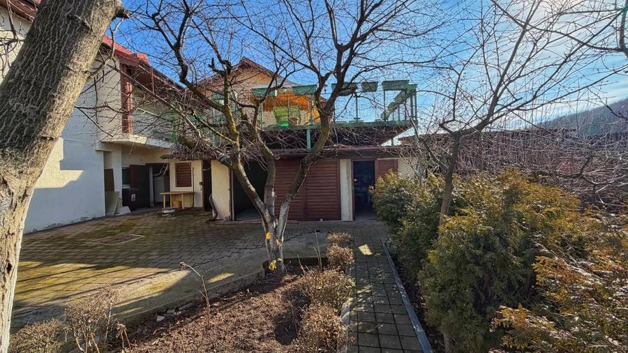 Vilă P+1 de vânzare la 3 km de Pitești | Teren 640 m - 1