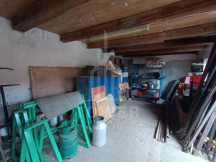 Casa de vanzare in satul Ro?ia cu vedere panoramica spre Mun?ii Fagaras - 7