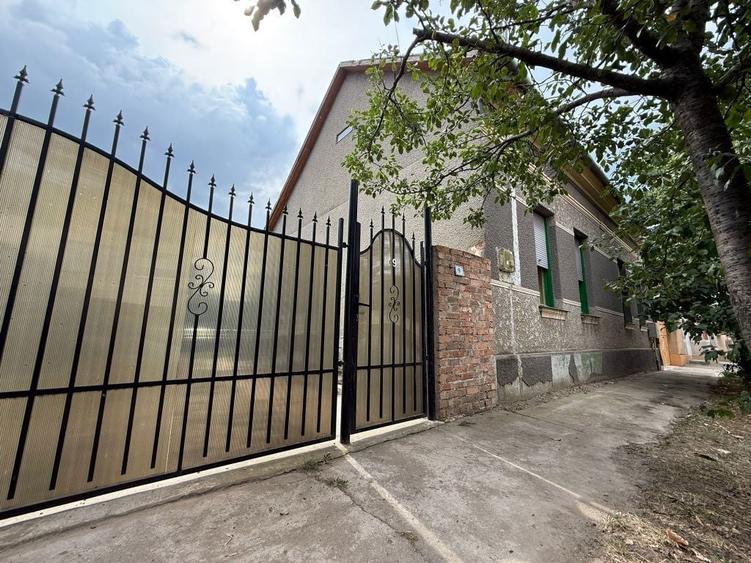 Casa de vanzare. - 6