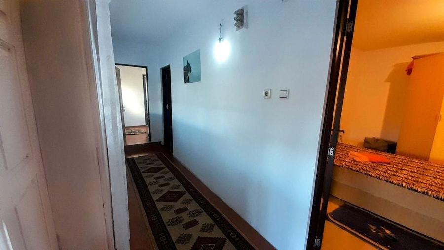 Casa la tara Complet utilata si Mobilata - 4