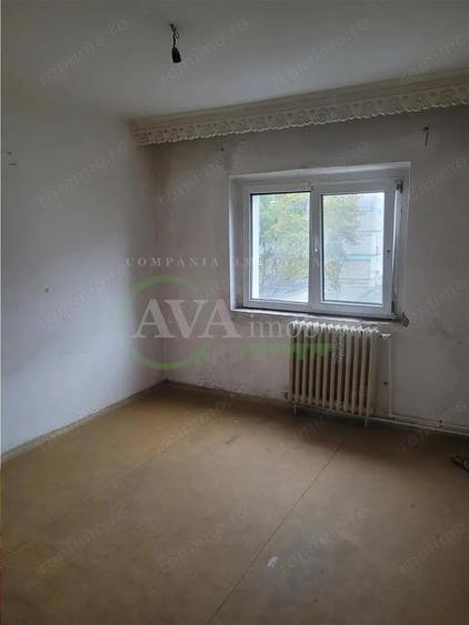 Apartament 3 camere ,zona Tic Tac - 5