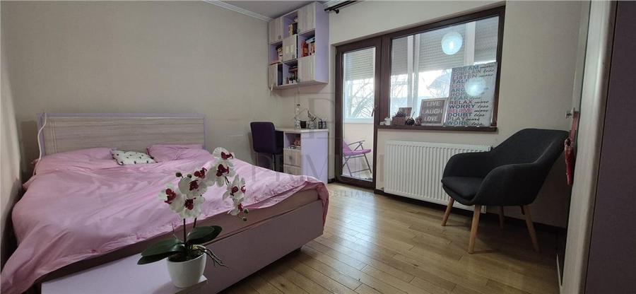 BUCOVINA |4 CAM| |ET.1 |DECOMANDAT |ANVELOPAT |2 BAI |2 BALCOANE |CENTRALA |RENO - 5