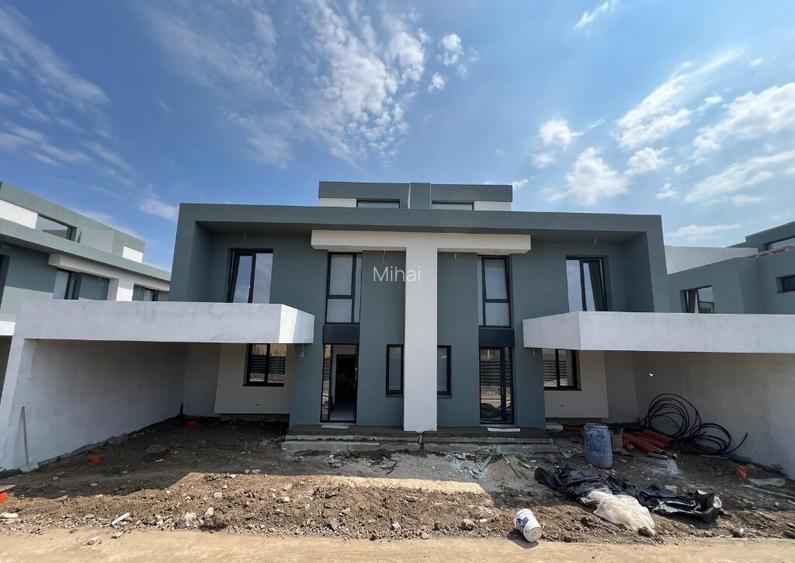 Vila LUX P+1 4 camere + terasa ROOF top 60 mp, LA CHEIE, apropriere Me