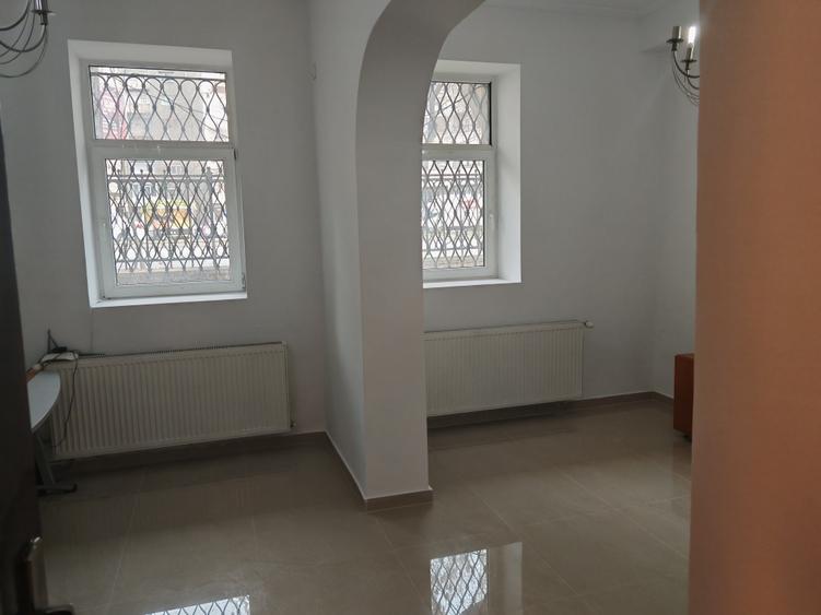 VANZARE CASA VILA - 24