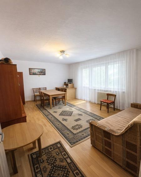 Apartament cu 4 camere decomandate, confort I, etaj 1, cu 2 bai - 1