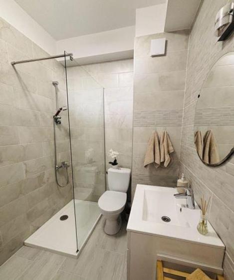 Cumpăna(la intrare) apartament 2 camere - 3