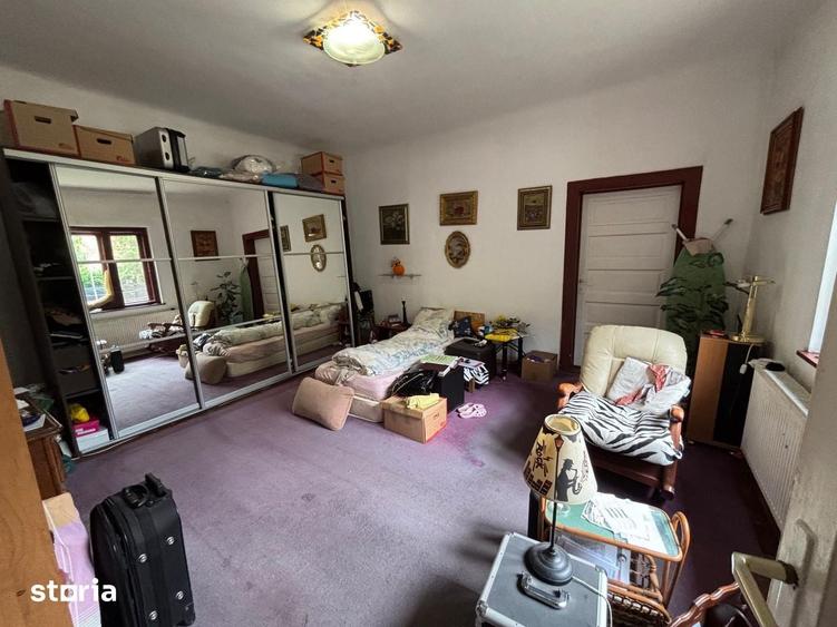 Vand casa 3 camere Centru - 12