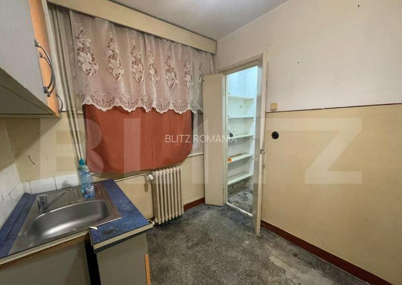Apartament de vanzare, 2 camere, 48 mp, zona Cantemir