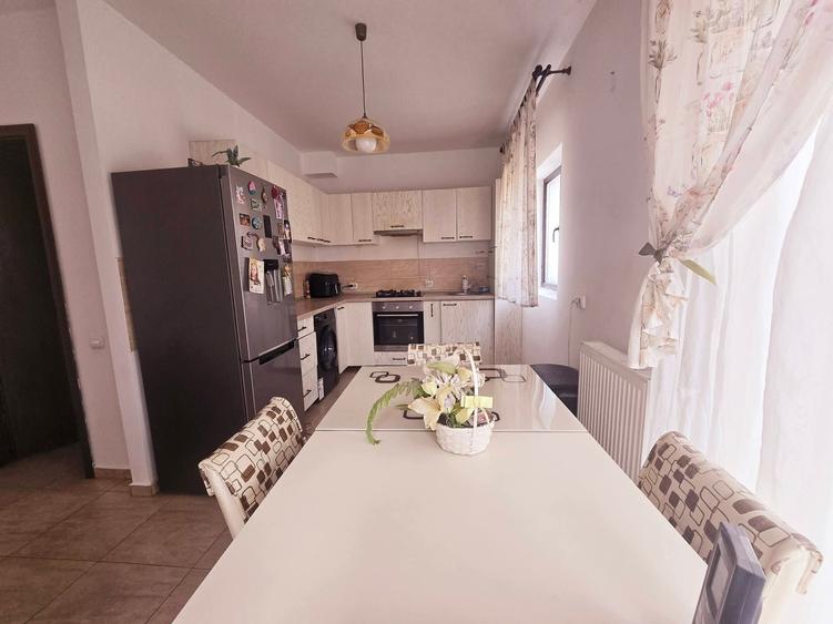 Vilă Tip Duplex, Strada Vitejiei,Bragadiru Cartierul Independenței - 9