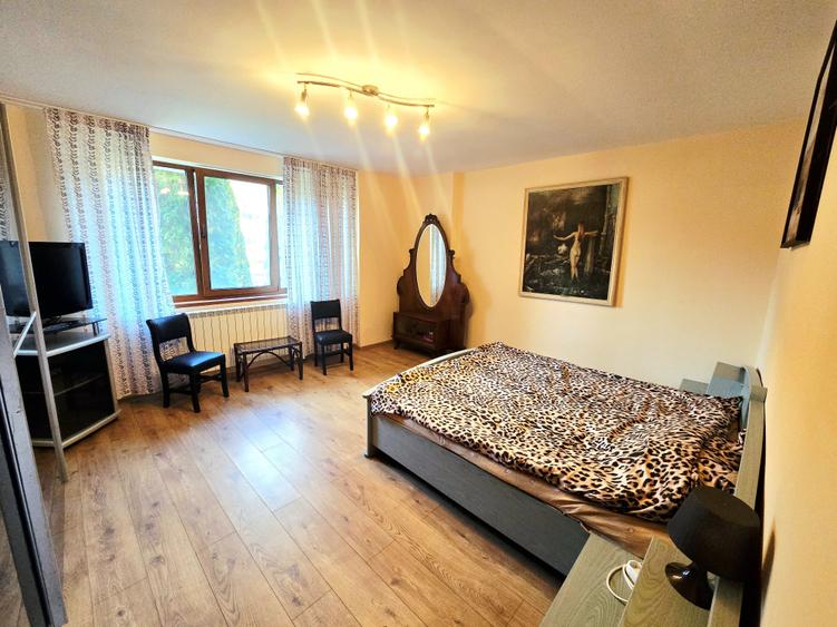 Casa 5 camere zona Lend langa strand - 9