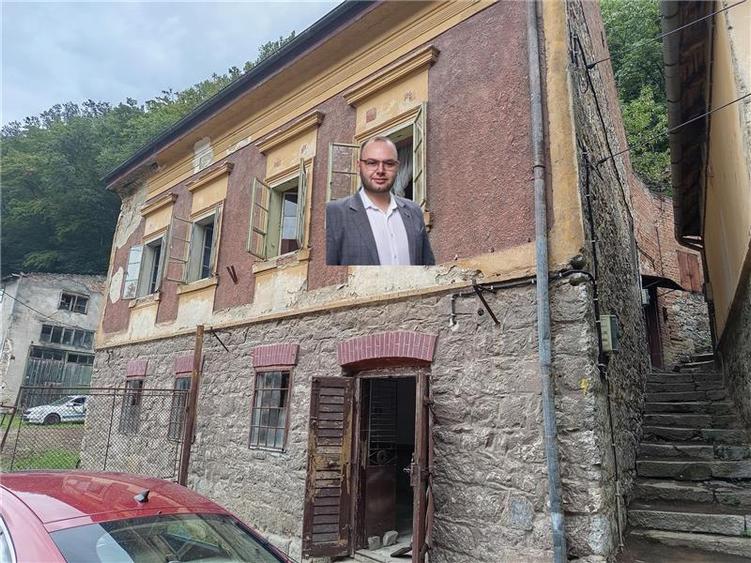 Oravita, Casa cu Spatiu Comercial, Zona Lacul Mic, Pret Negociabil - 1