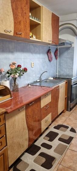 Apartament 2 camere mobilat, 50 mp, etaj 3, zona centrală Bumbești‑Jiu – gata de - 2