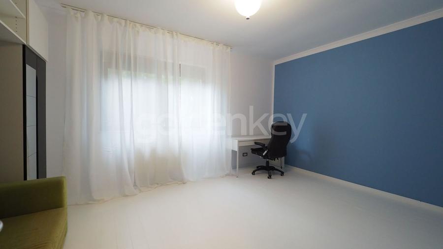 Apartament mobilat cu 4 camere - 14