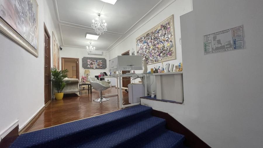 Cladire Versatila intr-o Zona Premium – Un Pas Spre Oportunitatea Ideala! - 7