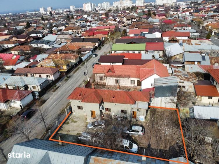 Casă cu 3 camere cu Teren 400 Mp în Central