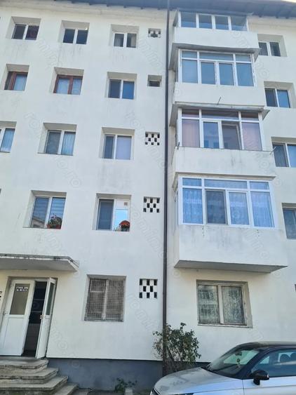 Apartament cu doua camere Brezoi - 8