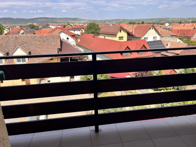 apartament 3 camere cu 2 baii, balcon cu factura - 9