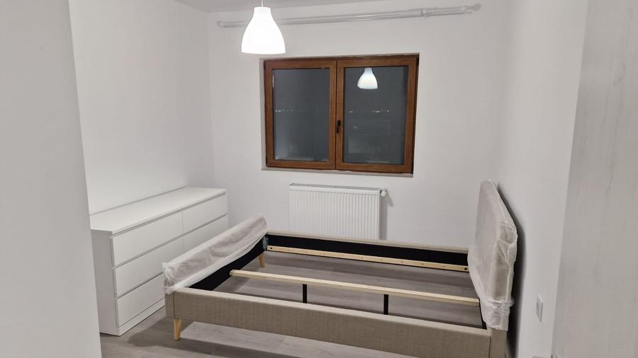 Ap.2 camere,Cartierul Solar.Mobilat/utilat partial.Liber,mutare imediata !!! - 2