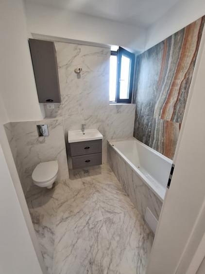 Tomis III , spatii IDEAL BIROURI, 58 mp. , imobil 2023, LOC DE PARCARE PROPRIU - 9