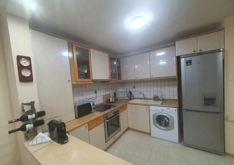 Aparrtament cu o camera de inchiriat - 1