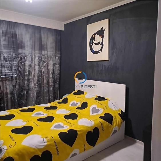 De vanzare teren + vila +anexa zona targului saptamanal, pretabila azil, gradini - 6