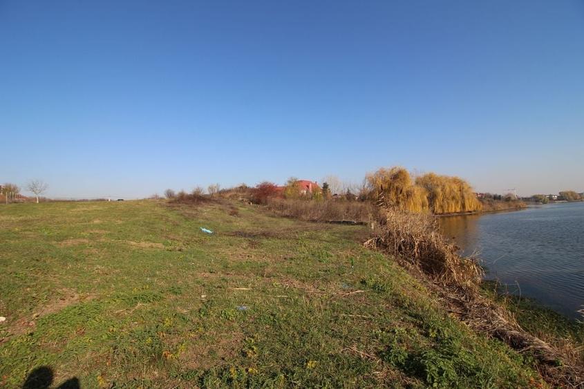Teren dezvoltare 4763 pe malul Lacului Mogosoaia deschidere 40 metri - 5