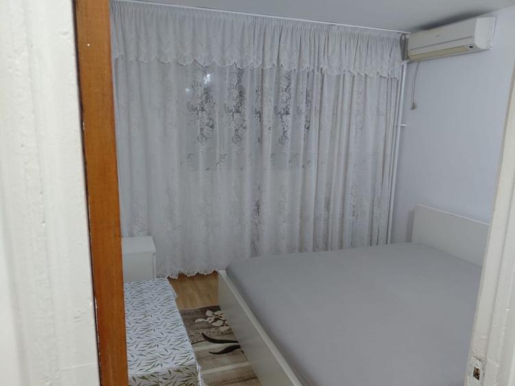 Apartament cu 2 camere decomandat în Colentina