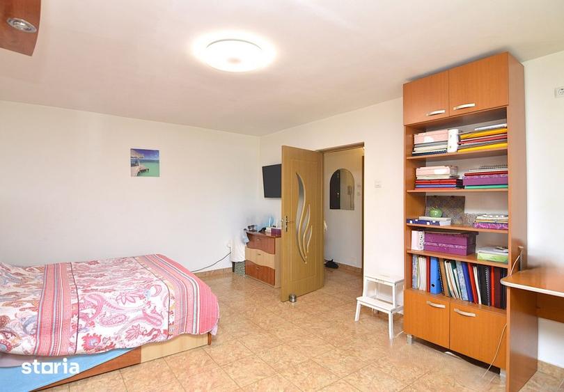 Garsonieră decomandată, mobilată în Decebal