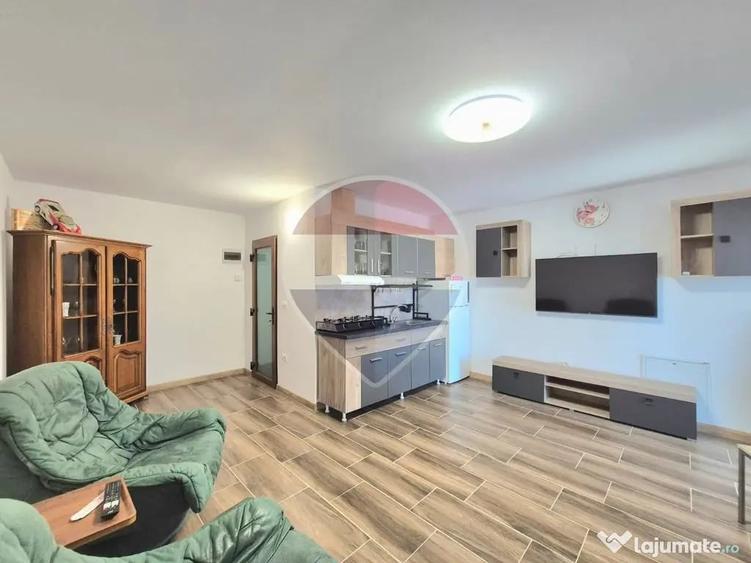 Apartament cu 2 camere semidecomandat în Bujac