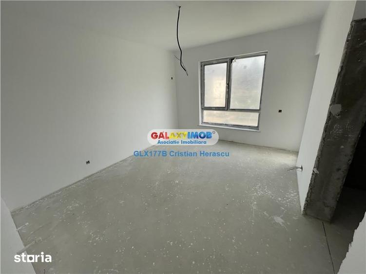 Casă cu 5 camere cu Teren 250 Mp în Central