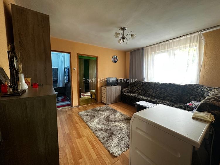 Apartament 3 camere | Zona Decebal | Etaj 1 | 43 mp utili | 59.000 €