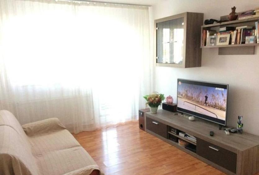 Apartament cu 2 camere semidecomandat în Drumul Taberei