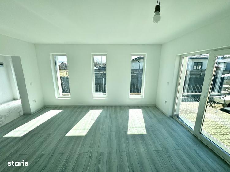 Casă cu 3 camere în Lunca Cetățuii