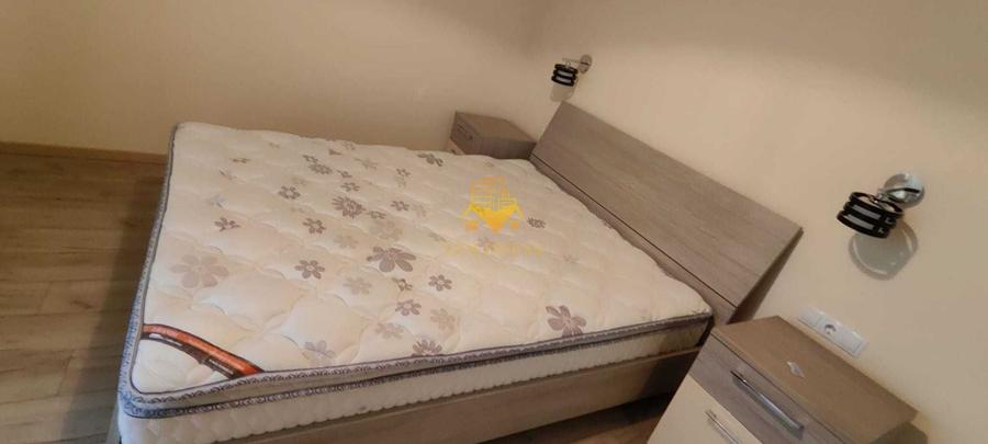 Apartament cu 2 camere semidecomandat, mobilat în Bună Ziua